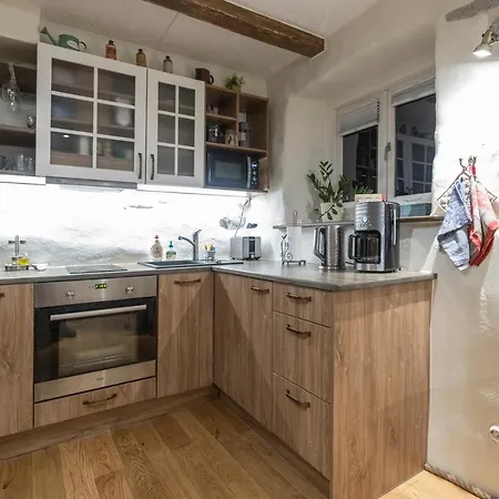 Apartment Like Salme 31 *