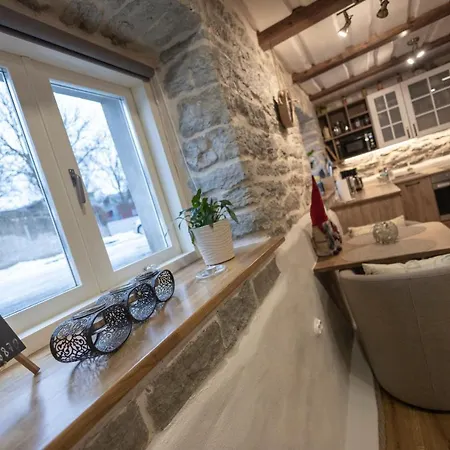 Apartment Like Salme 31