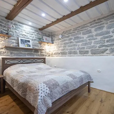 Apartment Like Salme 31
